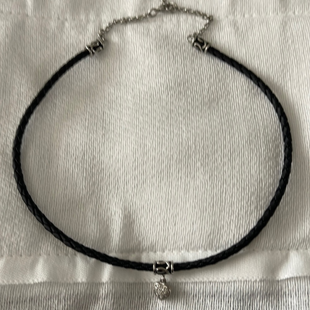 Fashion choker necklace